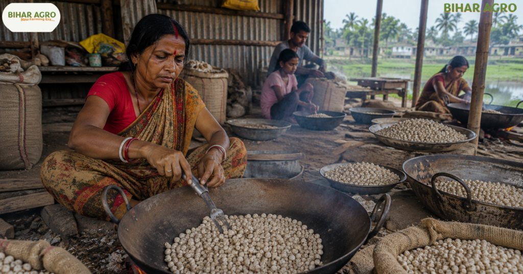 Makhana Price Fall Sahni Community Debt Crisis, मखाना, Makhana Price, Makhana Farming, Darbhanga Makhana, Sahni Community, Makhana Seed Price, Makhana Lava, Makhana Business, Bihar Makhana, Makhana Export, Makhana Price Fall, Debt Crisis, Makhana Market,